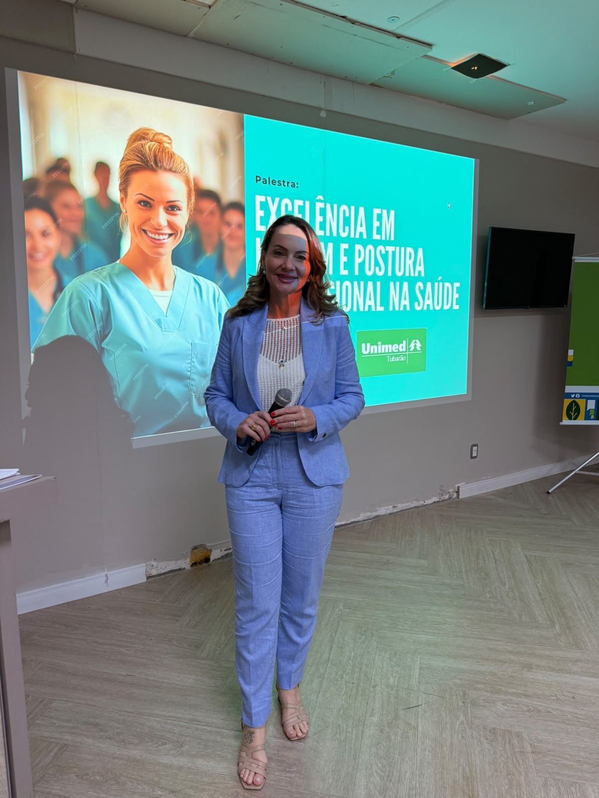 Palestra Excelência em Imagem e Postura na Unimed